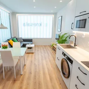 Kresala Zarauz, Parking Y Netflix Gratis Zarautz